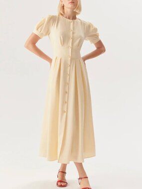 NWT Exquise Cecilia Dress in White Gold Size 4